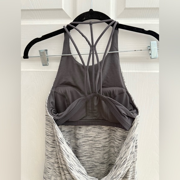 Lululemon Raise The Barre Tank top in grey color size 2 - Picture 9 of 9